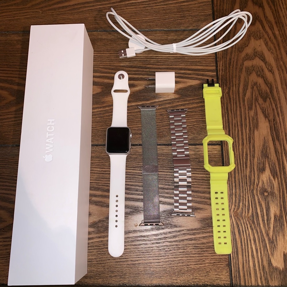 Apple Watch Sport 42mm (1st gen)